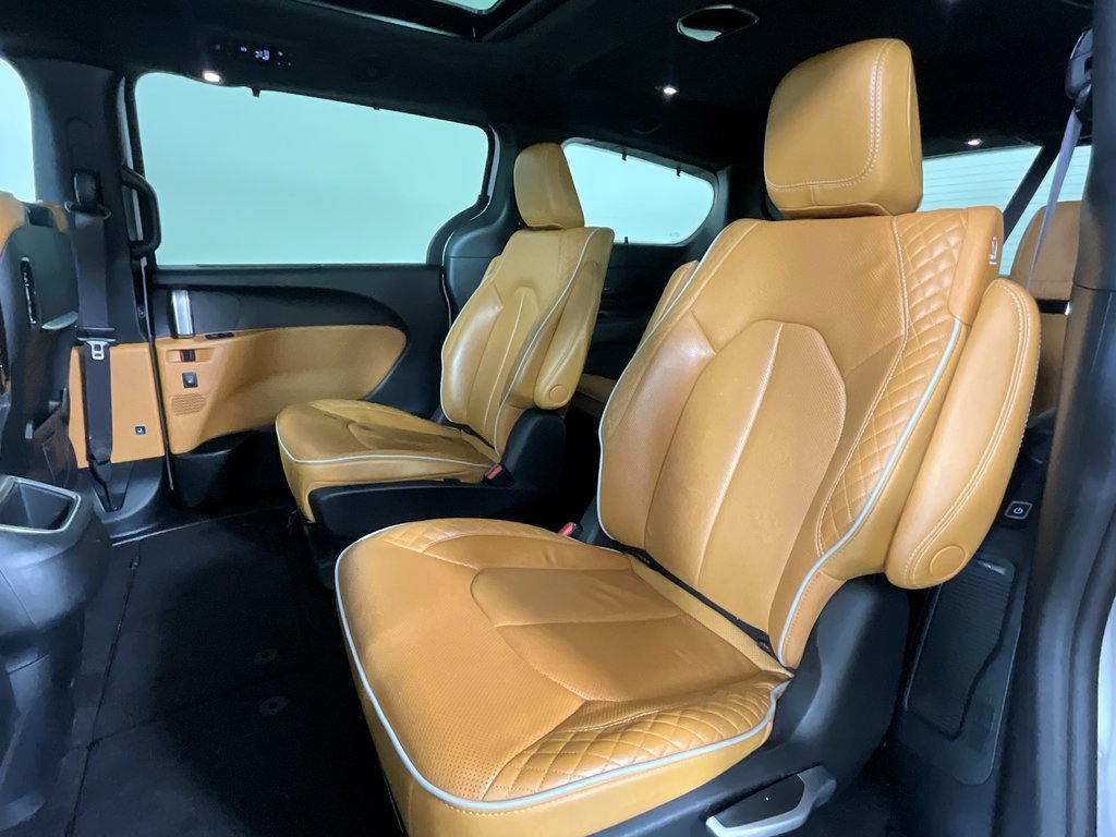 Used 2022 Chrysler Pacifica Pinnacle image 26