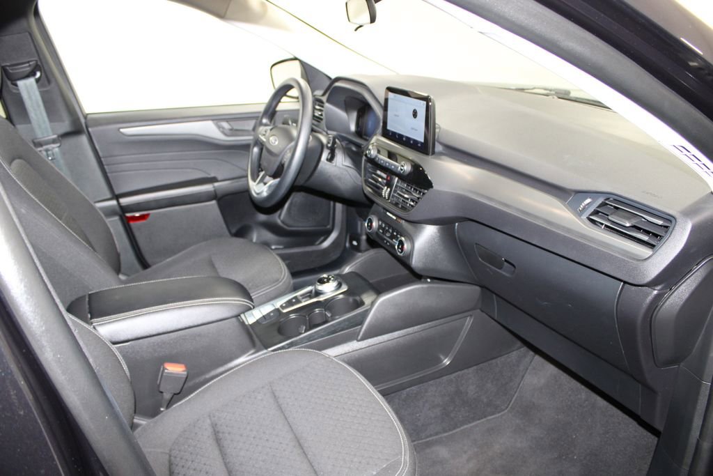 Used 2025 Ford Escape Active image 24