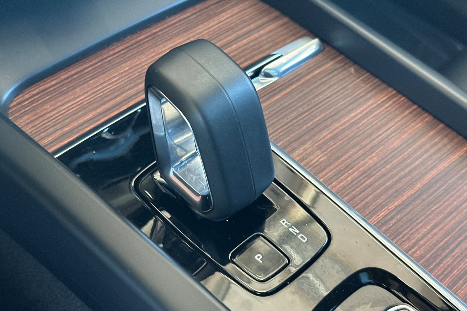 Certified 2023 Volvo XC60 B5 Plus w/ Climate Package FWD image 26