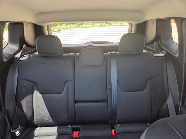 Used 2020 Jeep Renegade Trailhawk w/ Cold Weather Group AWD/4WD image 34