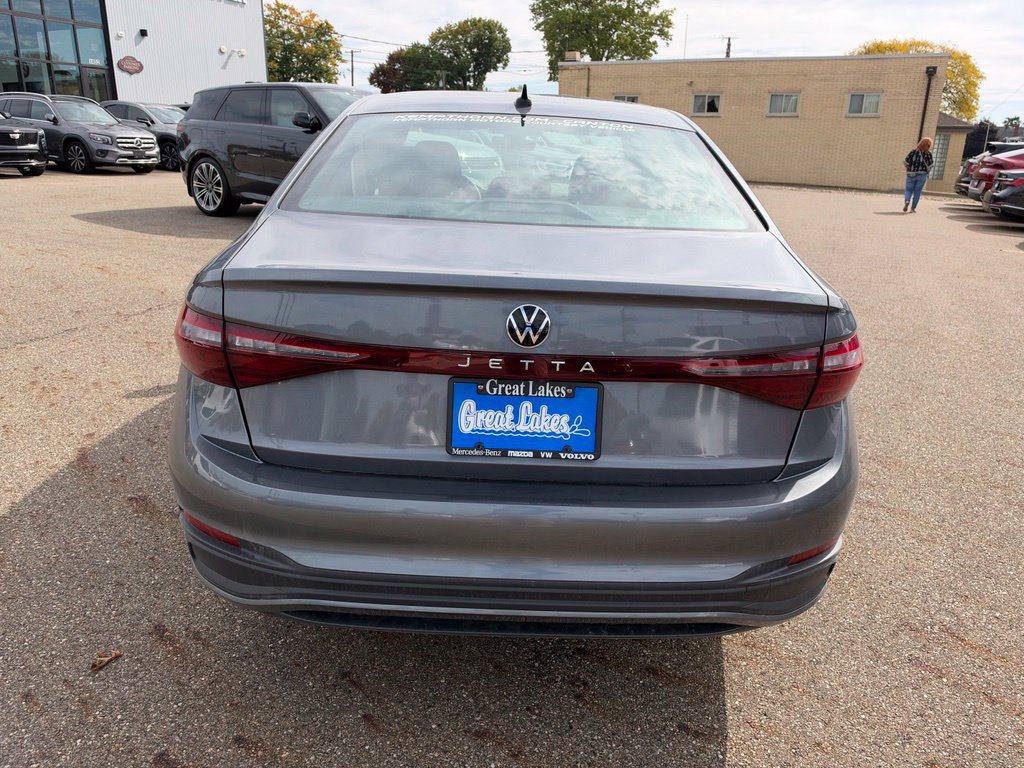 Used 2026 Volkswagen Jetta Sport FWD image 6