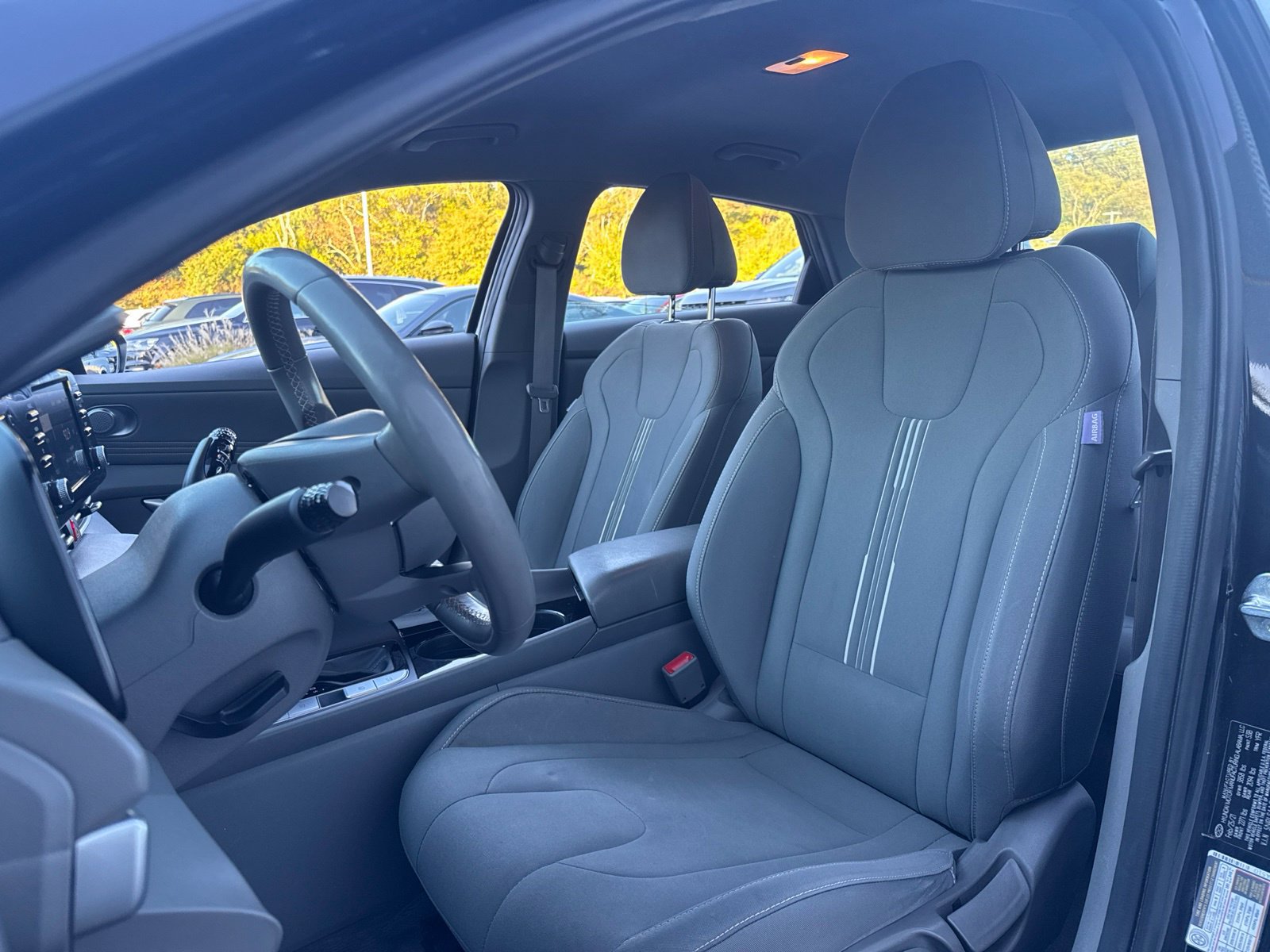 Used 2021 Hyundai Elantra SEL w/ Convenience Package FWD image 24