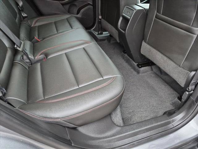 Used 2025 Chevrolet Trax RS w/ Driver Confidence Package FWD image 19