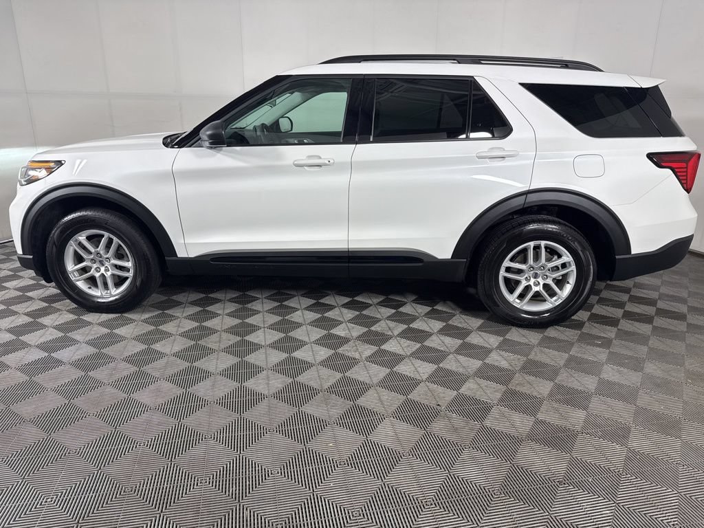New 2026 Ford Explorer Active AWD/4WD image 6