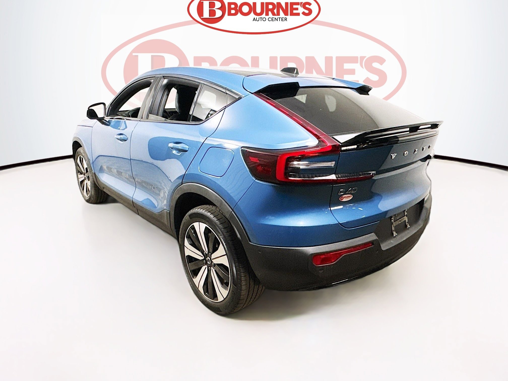 Used 2023 Volvo C40 P8 Recharge Plus AWD/4WD image 9
