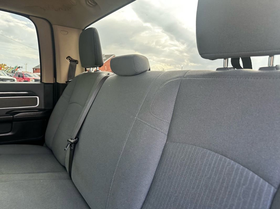 Used 2019 RAM 2500 Big Horn image 28