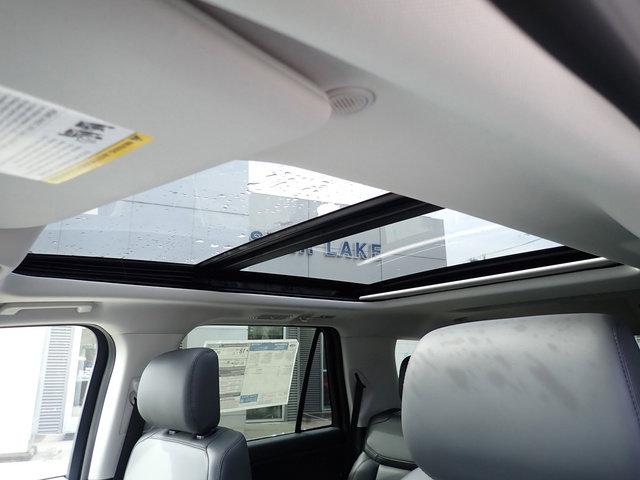 New 2026 Ford Expedition Active image 17