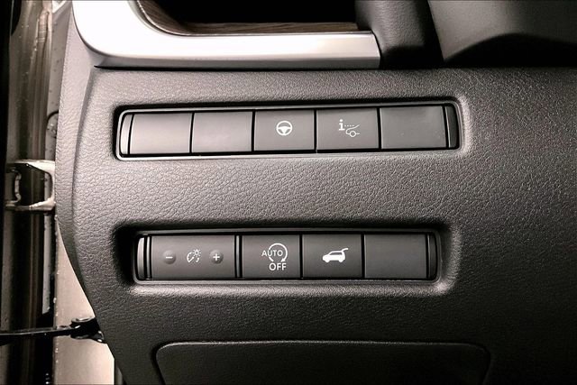 New 2026 Nissan Rogue Platinum image 29