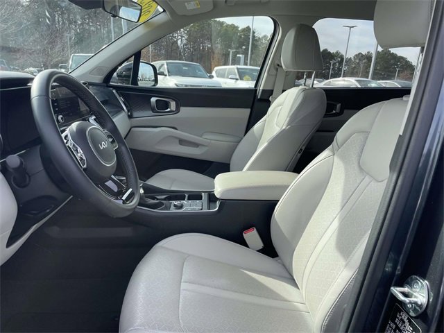 Certified 2023 Kia Sorento S image 28