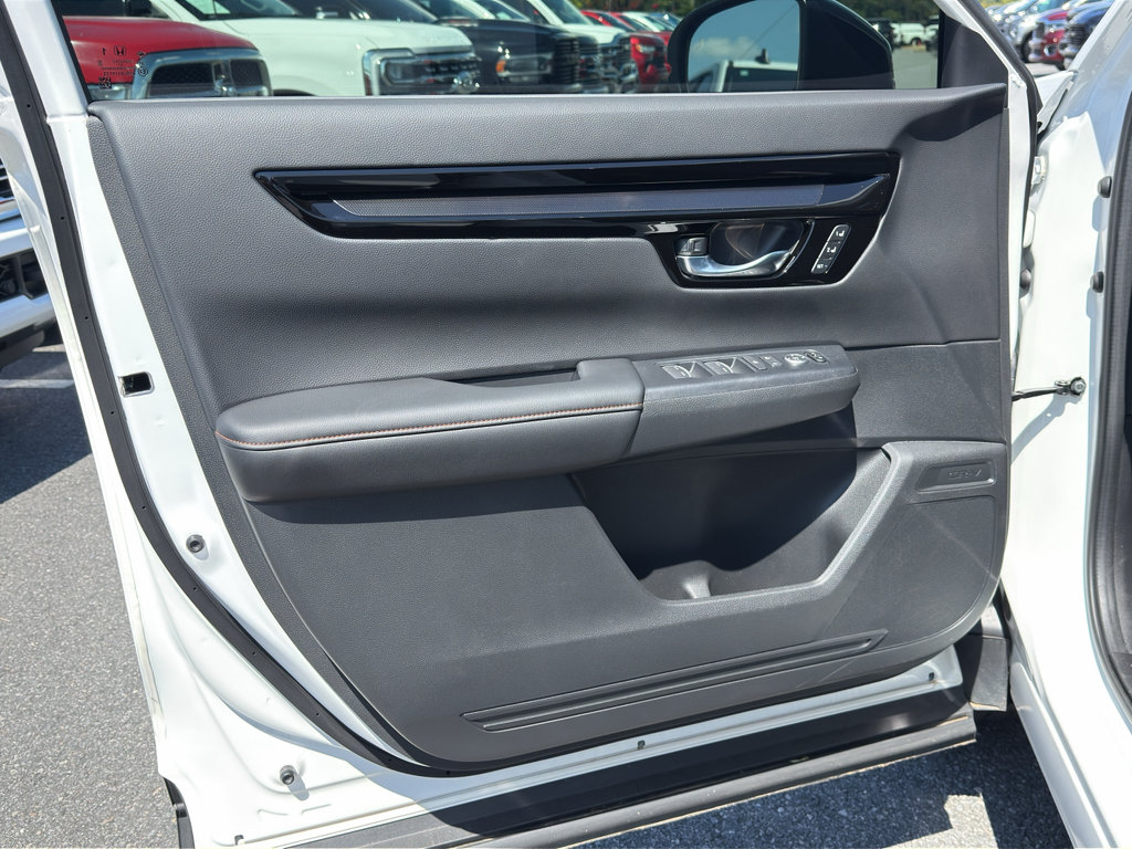 Used 2026 Honda CR-V Sport Touring image 32