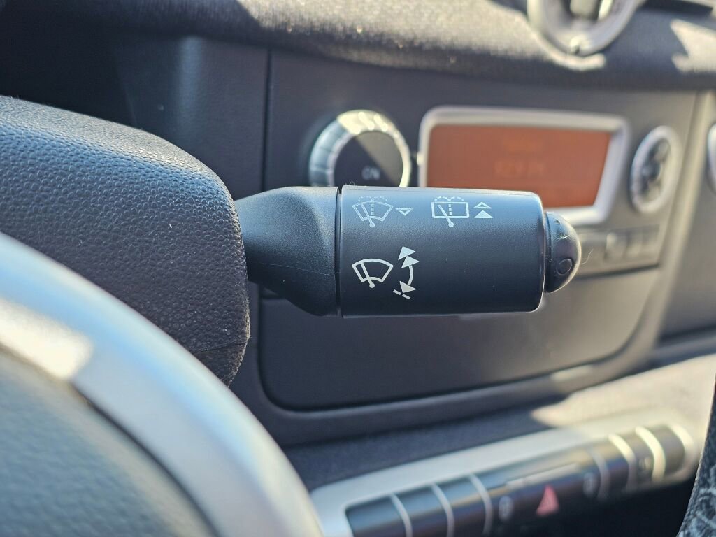 Used 2015 smart fortwo pure image 25