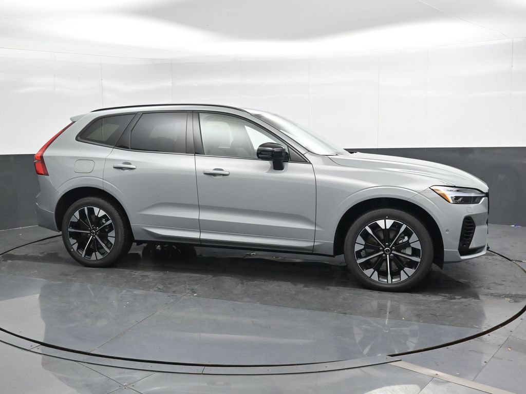 New 2026 Volvo XC60 T8 Plus w/ Protection Package Premier image 3