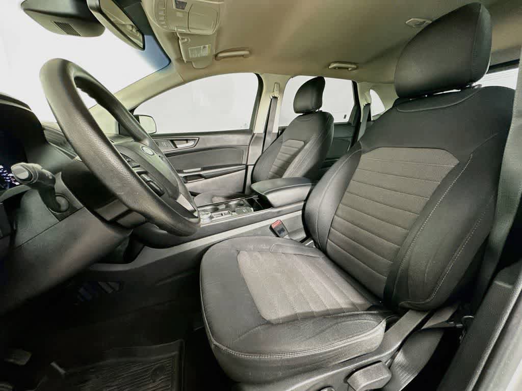 Certified 2019 Ford Edge SE FWD image 12
