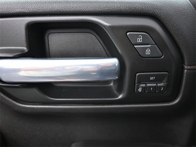 Used 2020 GMC Sierra 1500 AT4 w/ AT4 Premium Package image 11