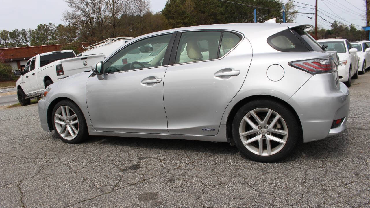 Used 2015 Lexus CT 200h image 10