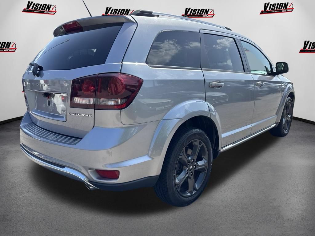 Used 2018 Dodge Journey Crossroad AWD/4WD image 5