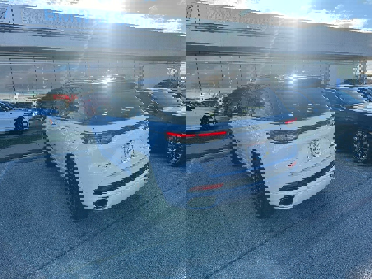 Used 2024 Jeep Grand Cherokee Summit image 6