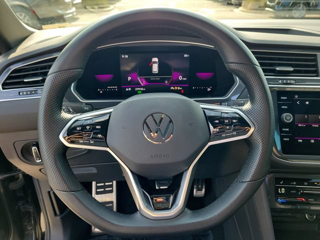 Certified 2023 Volkswagen Tiguan SE R-Line FWD image 18