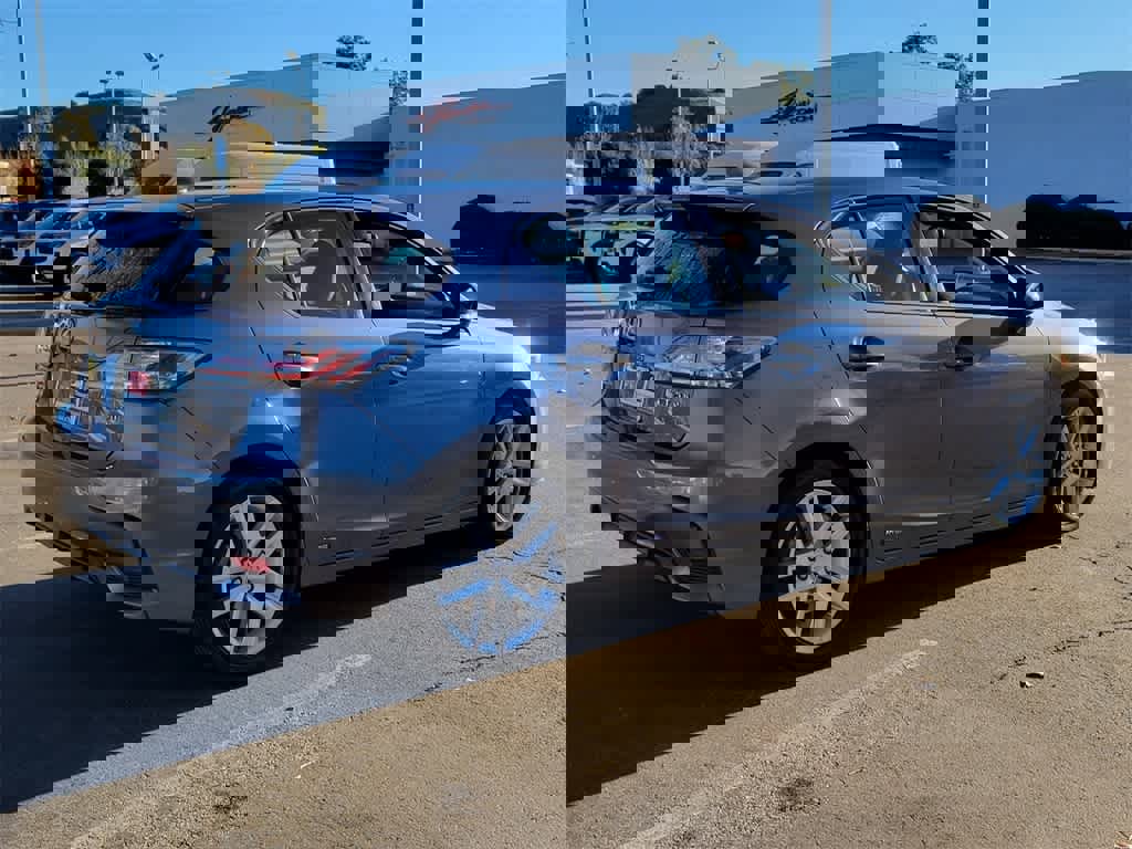 Used 2017 Lexus CT 200h image 7