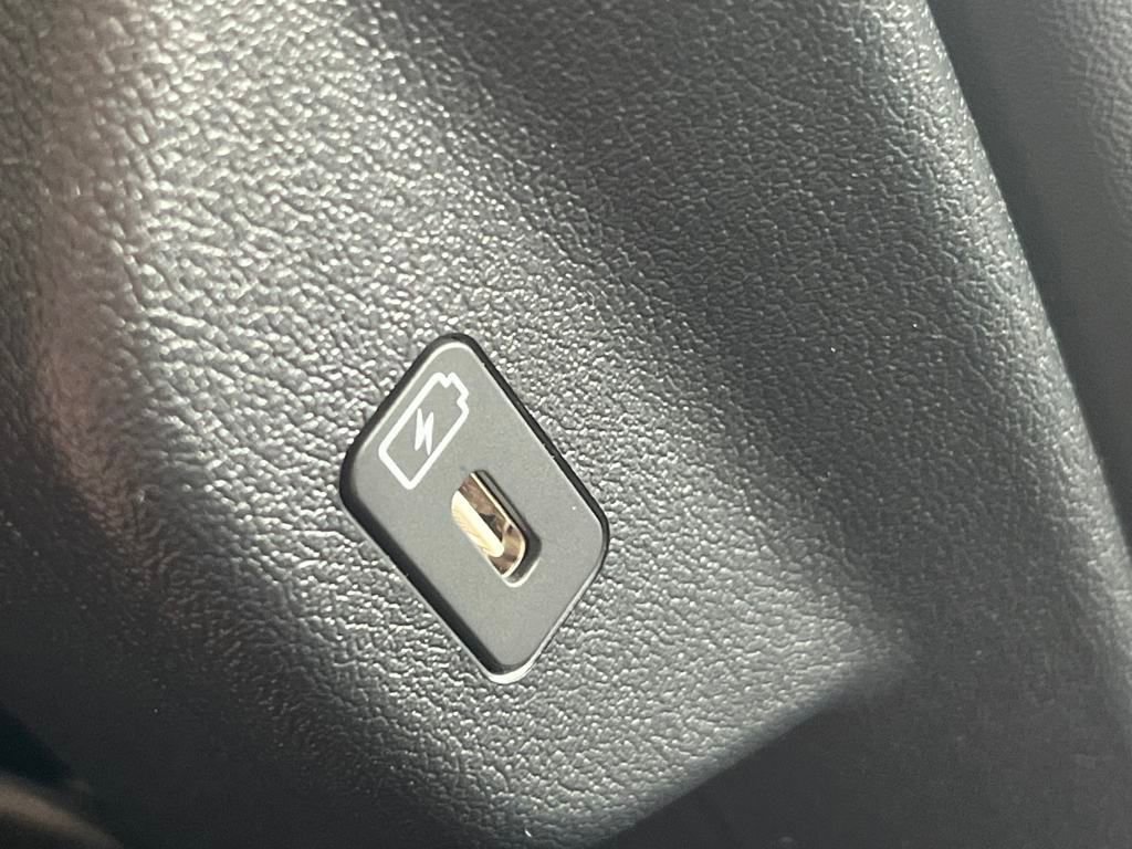 New 2025 Kia Niro EX image 34