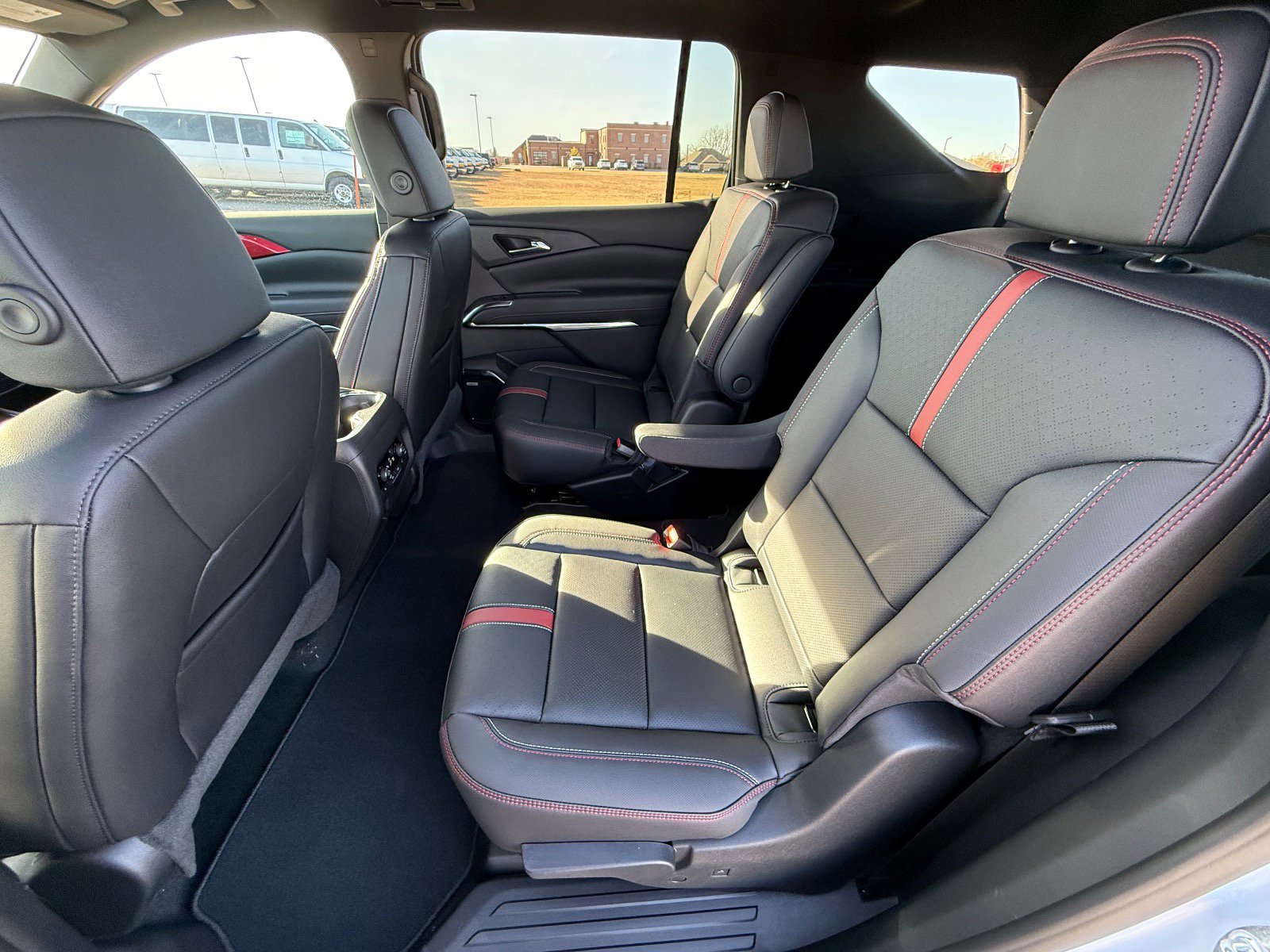 New 2026 Chevrolet Traverse RS image 13