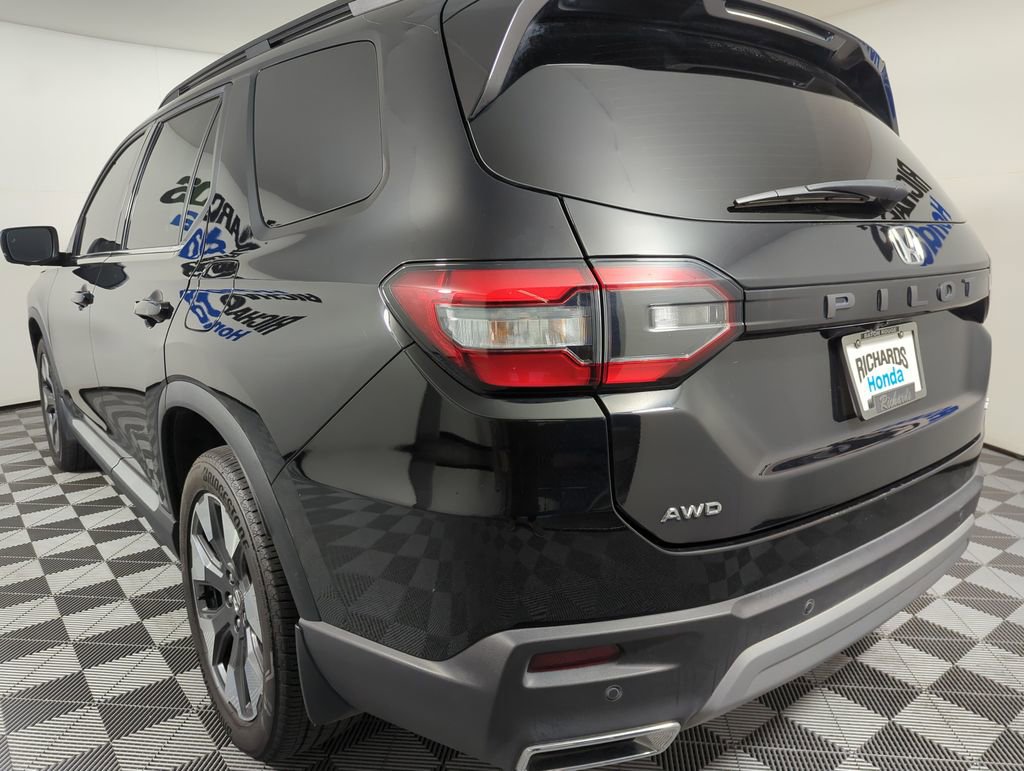 Certified 2024 Honda Pilot Elite video 2