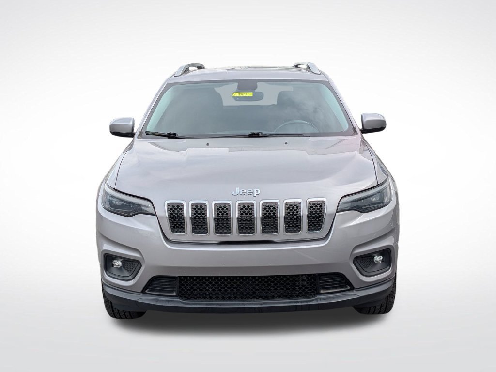 Used 2019 Jeep Cherokee Latitude w/ Comfort & Convenience Group AWD/4WD image 11
