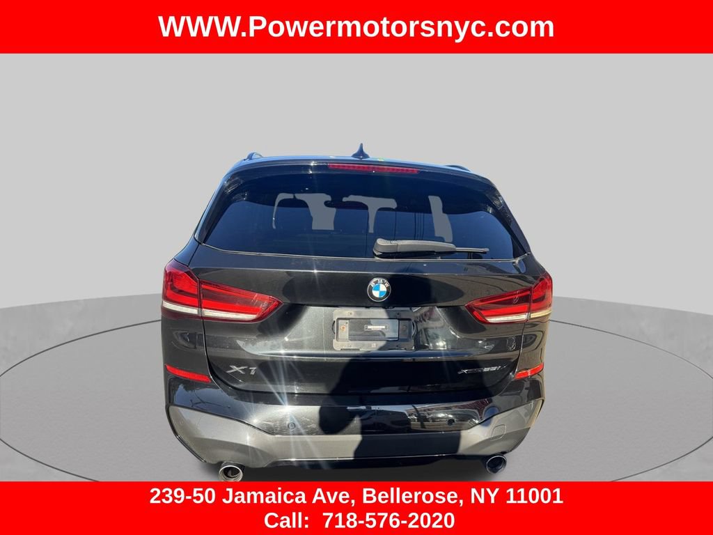 Used 2022 BMW X1 xDrive28i AWD/4WD image 4