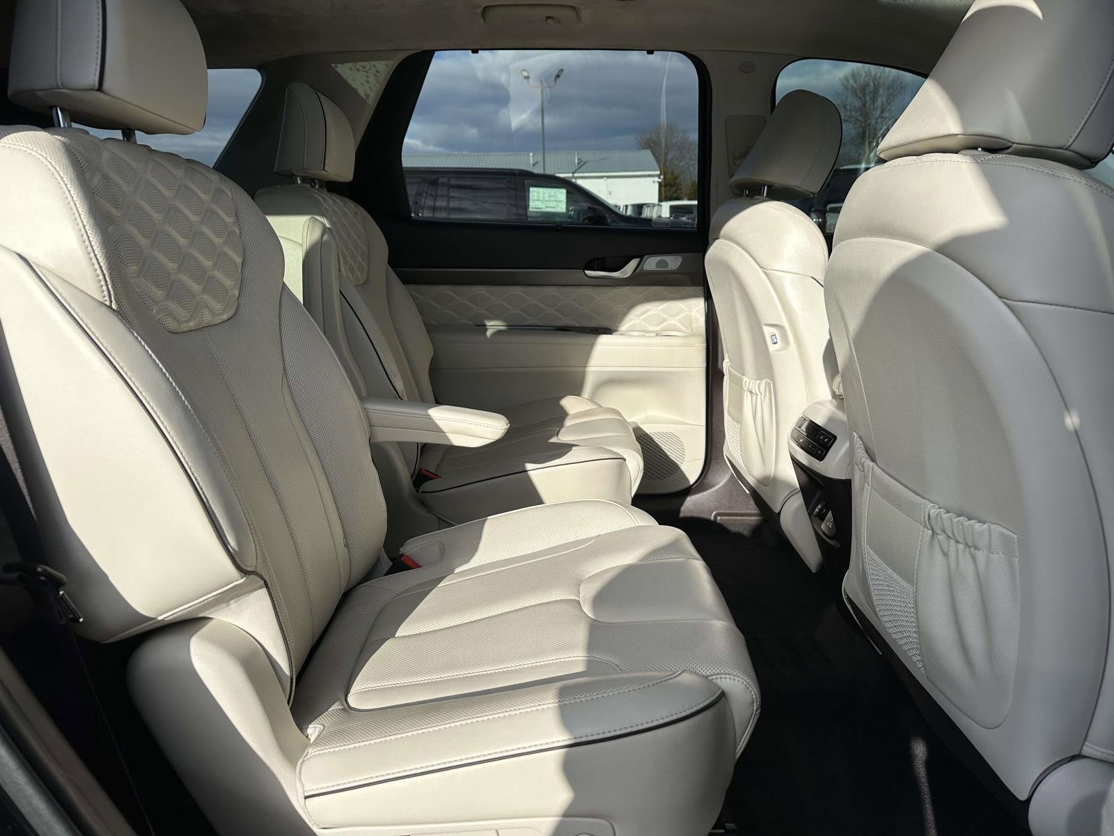 Used 2020 Hyundai Palisade Limited image 25