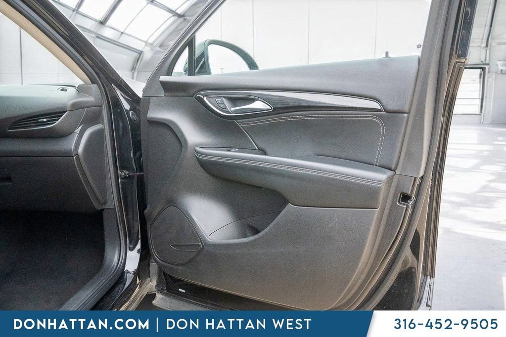 Used 2023 Buick Envision Essence image 24