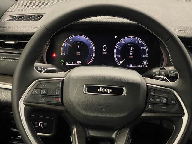 New 2026 Jeep Grand Cherokee Laredo image 17