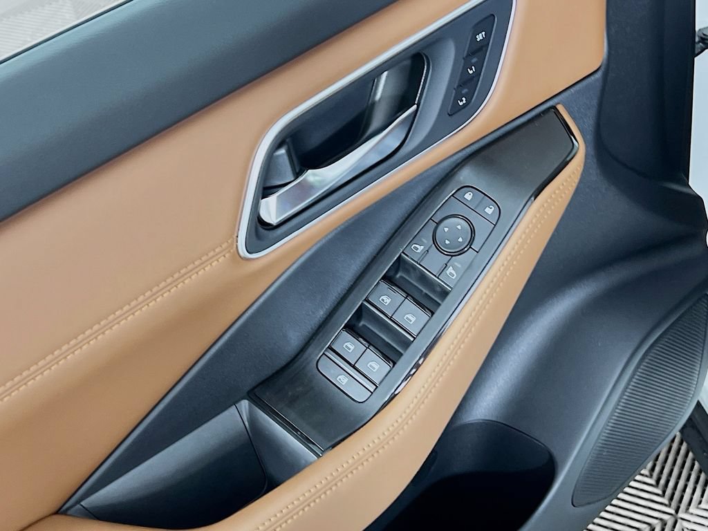 New 2026 Nissan Rogue Platinum AWD/4WD image 16