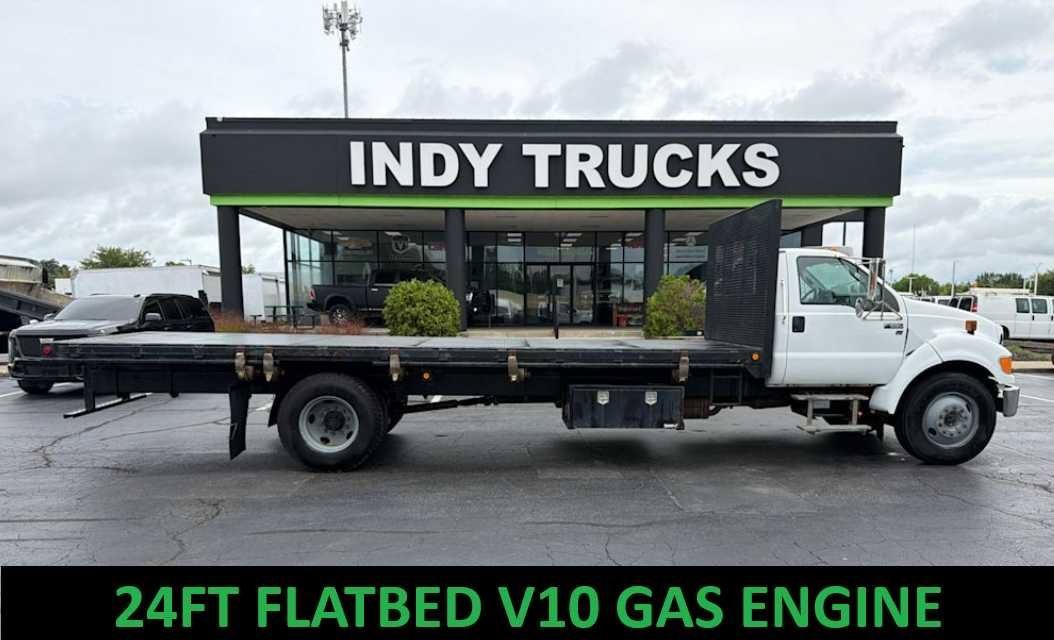 Used 2013 Ford F650 2WD Regular Cab Super Duty image 1