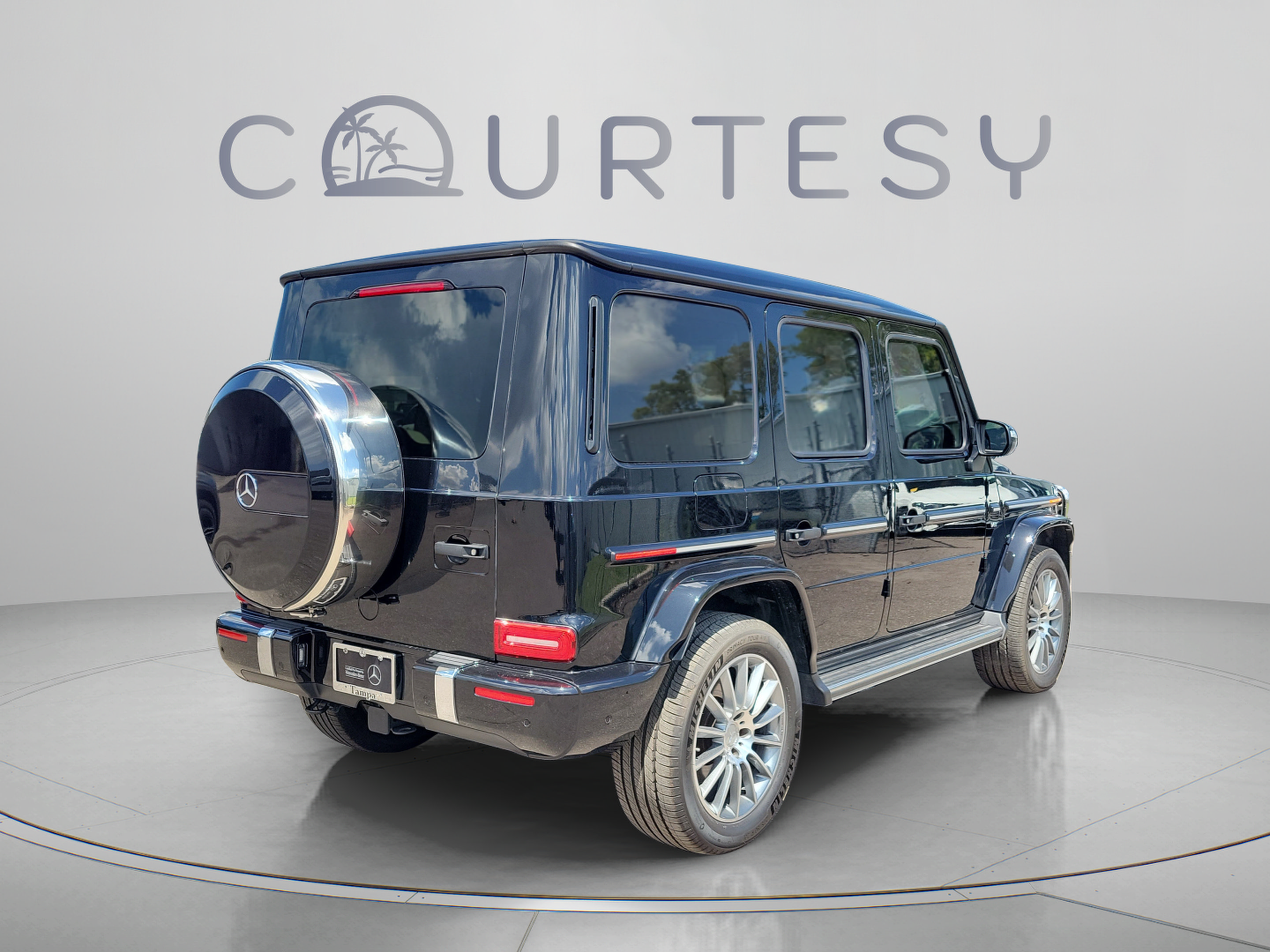 Certified 2021 Mercedes-Benz G 550 image 3