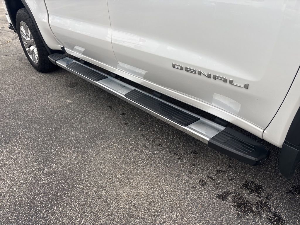 Used 2023 GMC Sierra 1500 Denali w/ Technology Package image 12