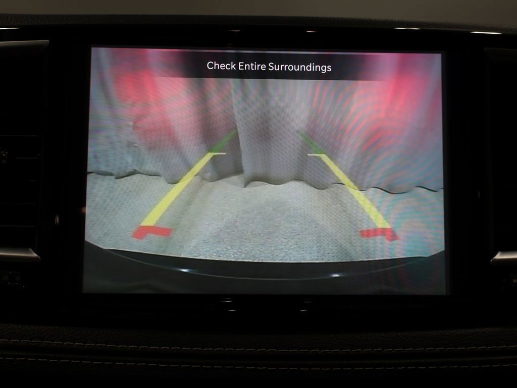 Used 2024 Chrysler Pacifica Limited image 31