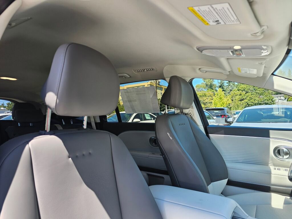 New 2026 Hyundai Ioniq 9 SEL image 11