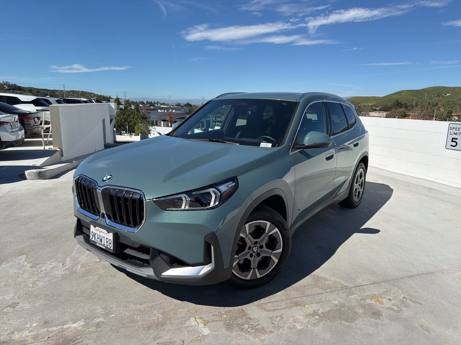 Used 2023 BMW X1 xDrive28i w/ Premium Package image 3
