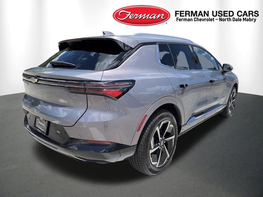 Used 2025 Chevrolet Equinox EV LT FWD image 2