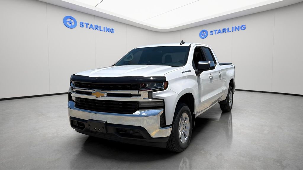 Certified 2020 Chevrolet Silverado 1500 LT w/ Fleet Comfort Package AWD/4WD image 16