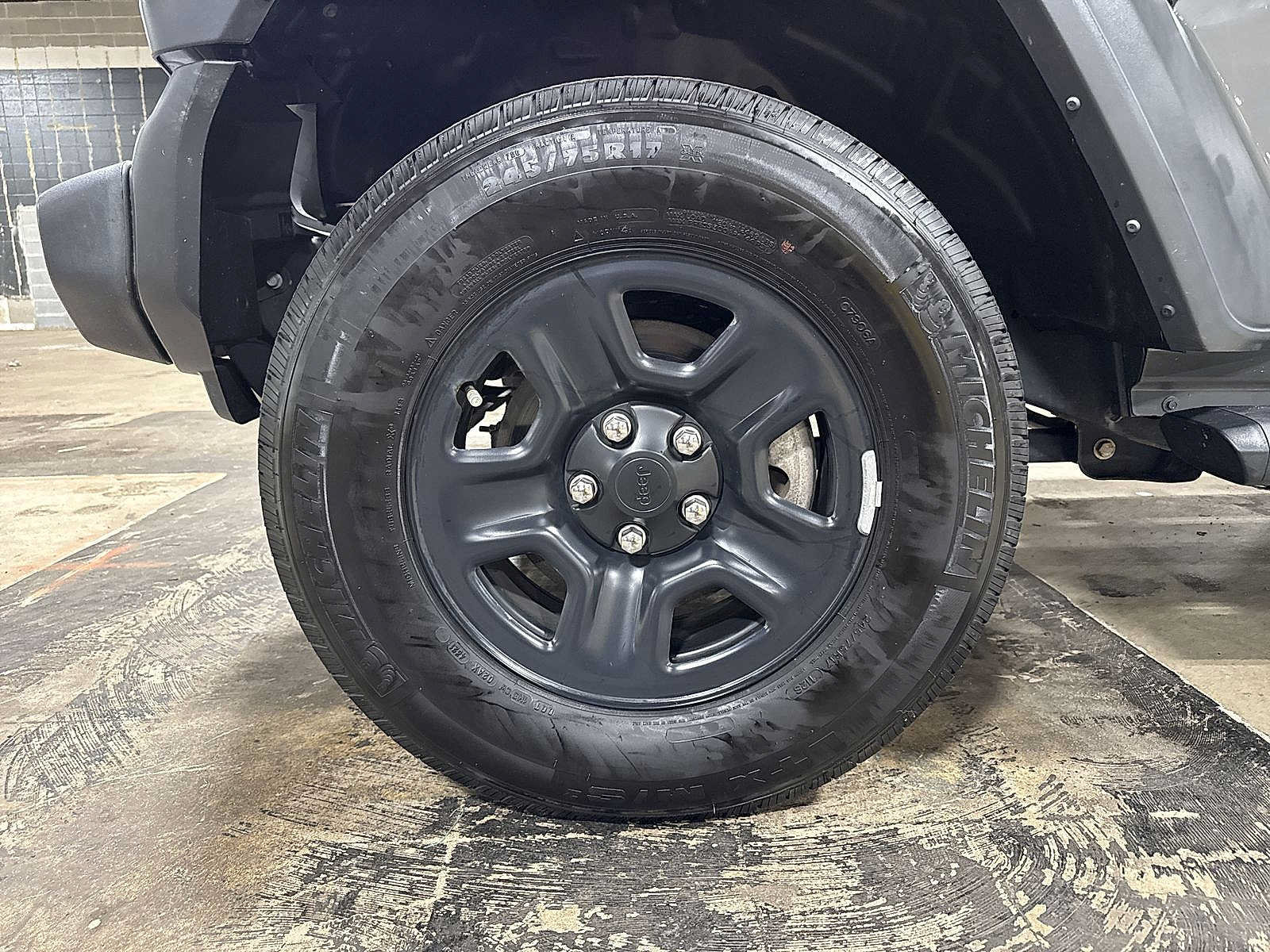 Used 2021 Jeep Wrangler Sport AWD/4WD image 10