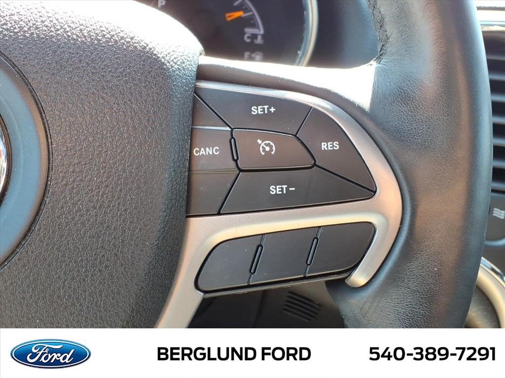Used 2018 Jeep Grand Cherokee Altitude AWD/4WD image 33