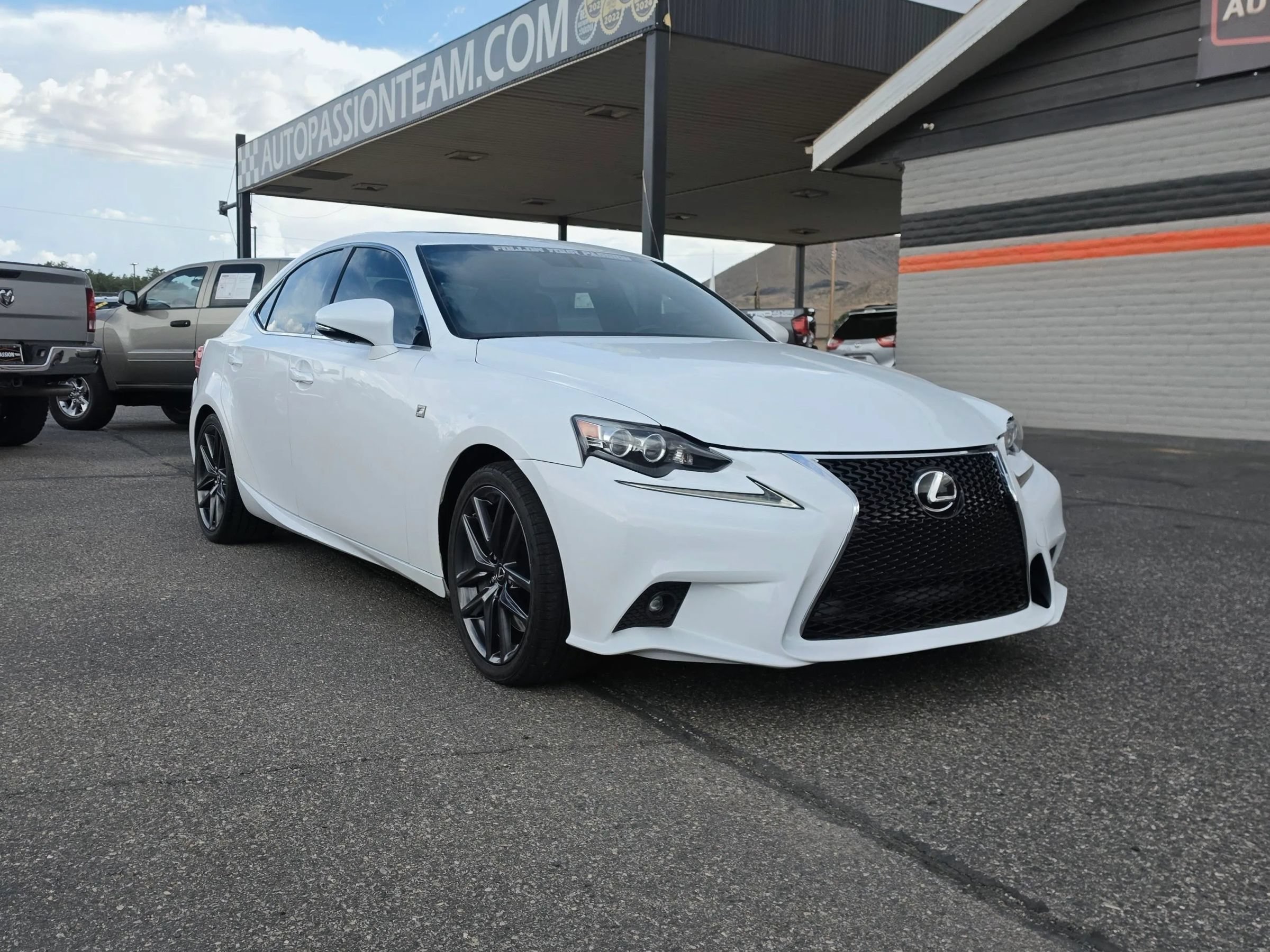 Used 2015 Lexus IS 350 w/ F-Sport Package RWD image 7