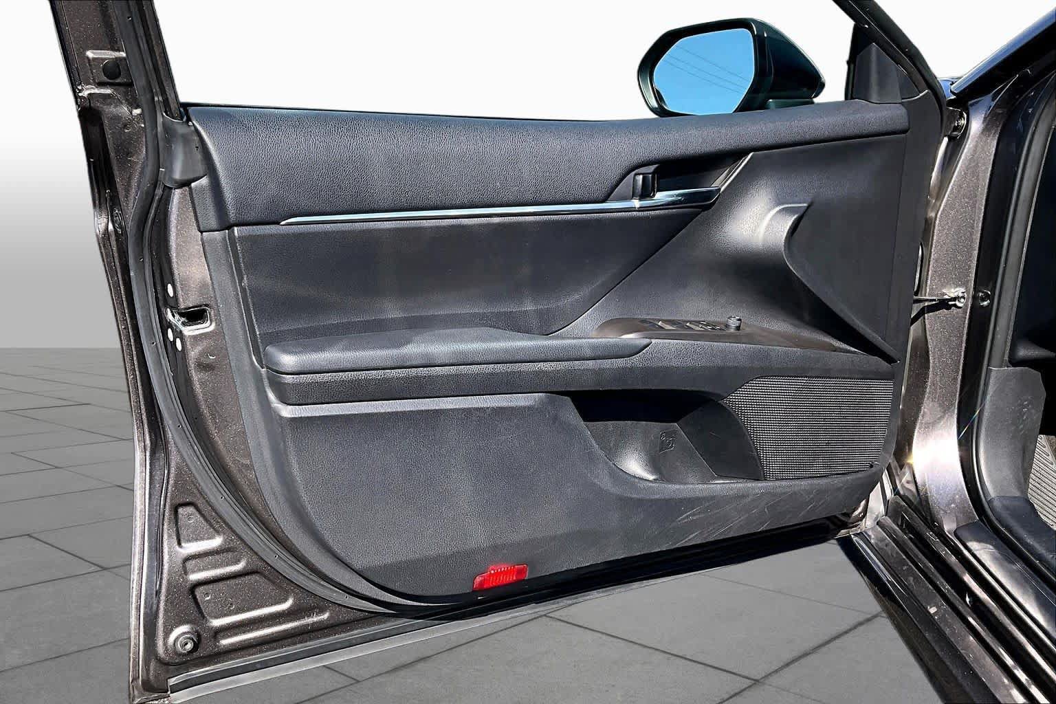 Certified 2024 Toyota Camry SE FWD image 22