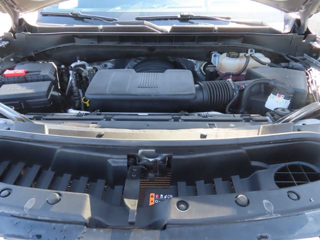 Used 2024 GMC Yukon XL Denali w/ Advanced Technology Package AWD/4WD image 13