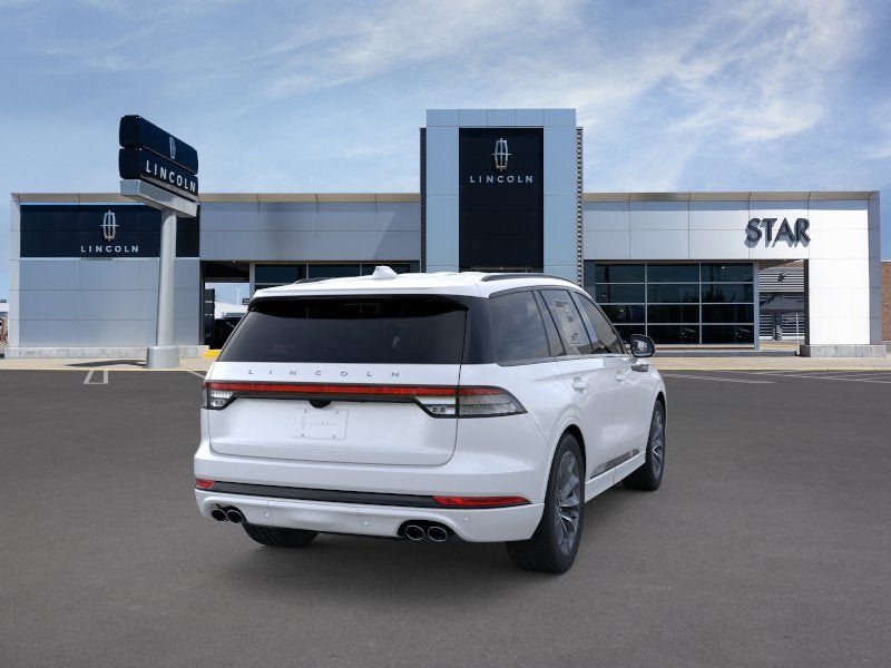 New 2026 Lincoln Aviator AWD w/ Jet Appearance Package image 8
