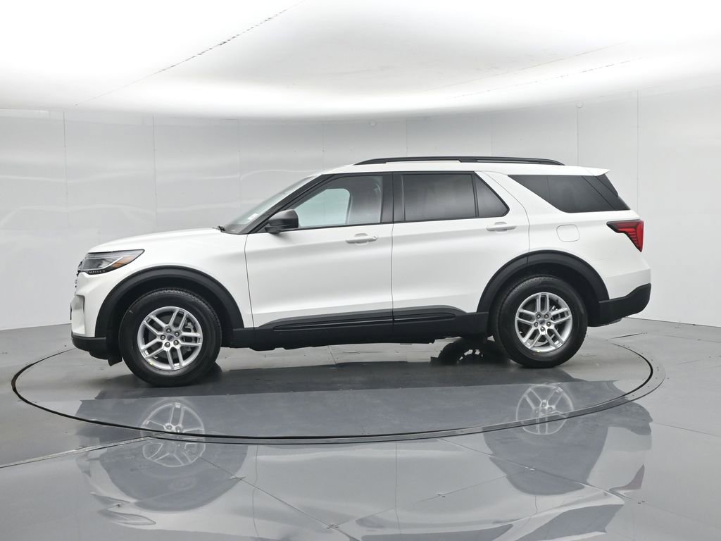 New 2026 Ford Explorer Active RWD image 29