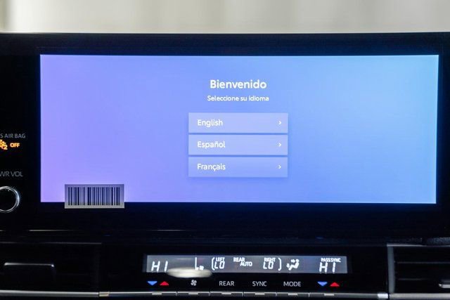 New 2026 Toyota Sienna Platinum image 23