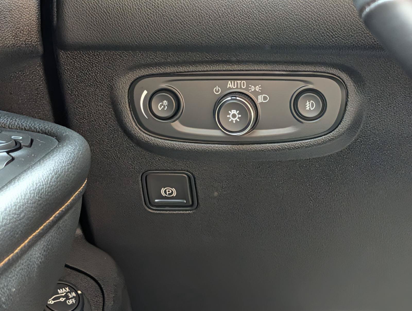 Used 2024 GMC Terrain AT4 w/ LPO, Floor Liner Package AWD/4WD image 14
