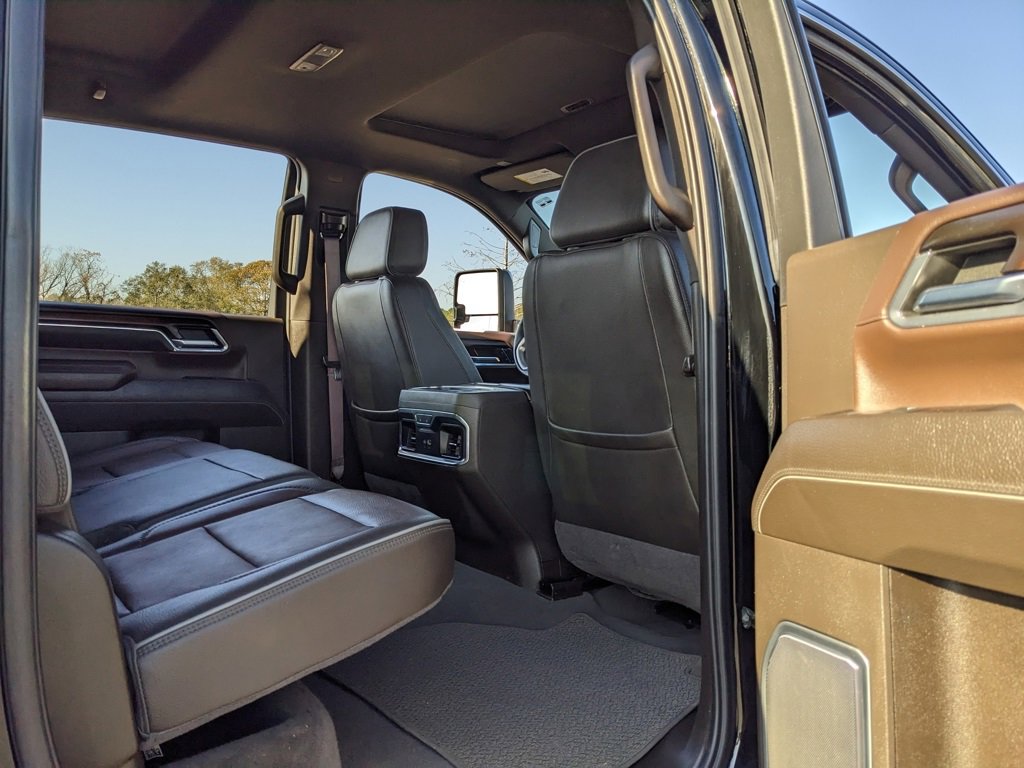 Used 2024 GMC Sierra 2500 Denali w/ Denali Reserve Package image 50